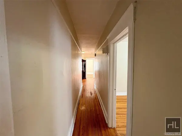 100 Mclean AVE, Yonkers, NY 10705