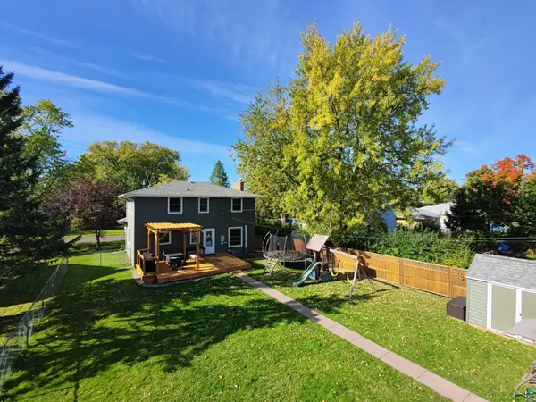 1007 E 4th St, Superior, WI 54880