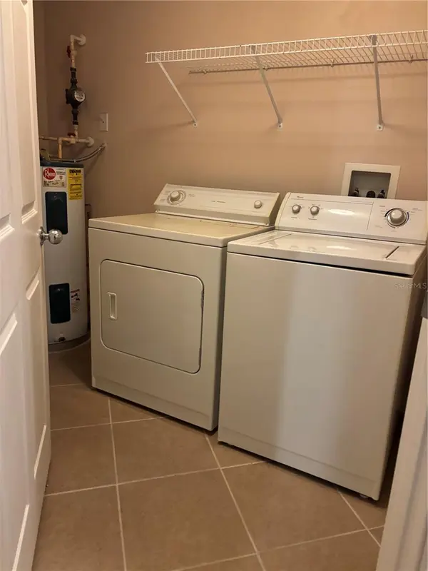 5459 BENTGRASS DR #2-303, Sarasota, FL 34235