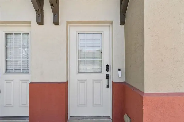 650 SIREN WIND LN, Clearwater, FL 33756