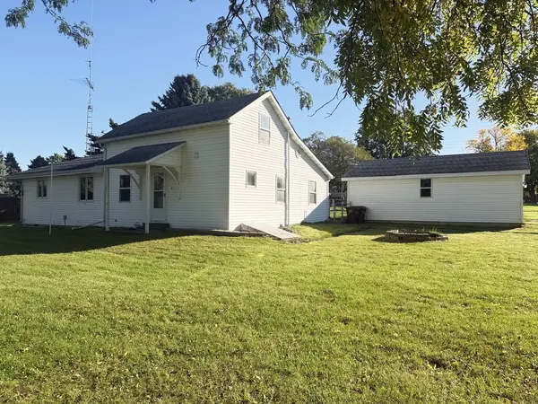 217 S Walnut ST, Shannon, IL 61078