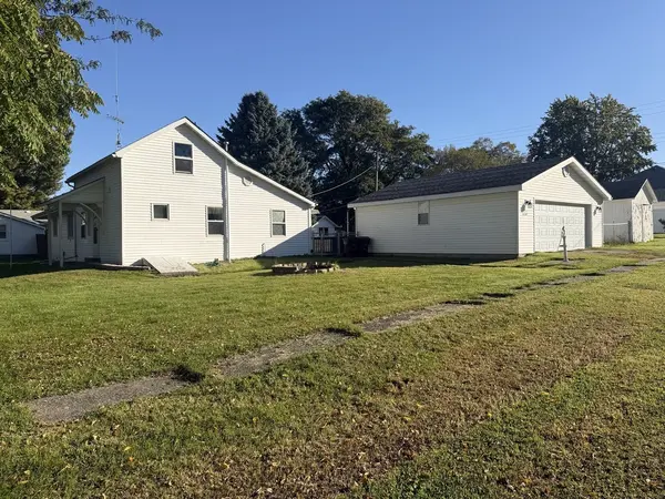 217 S Walnut ST, Shannon, IL 61078