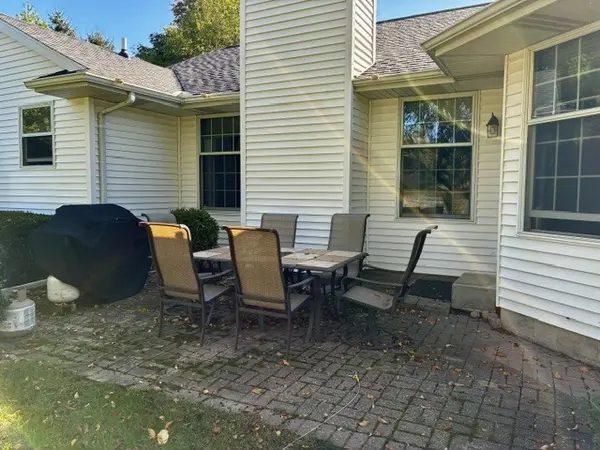 605 S Harrison ST, Philo, IL 61864