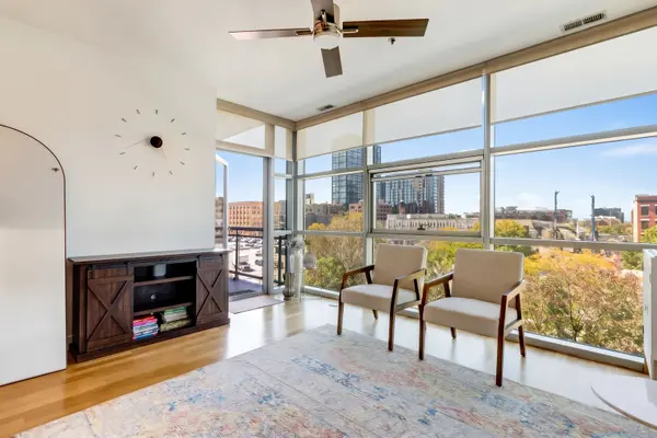 225 S Sangamon ST #410, Chicago, IL 60607