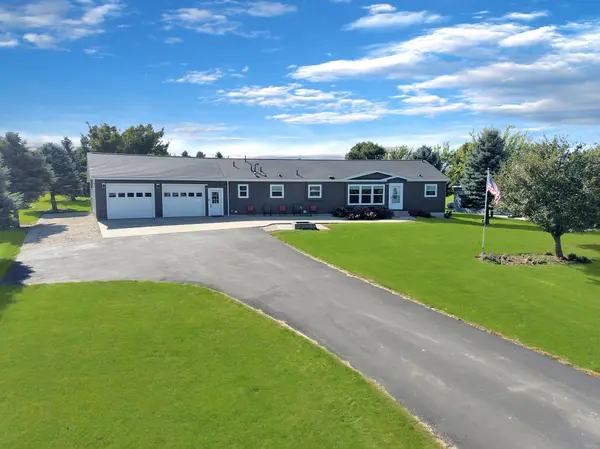 25 Lake Shetek DR, Slayton, MN 56172