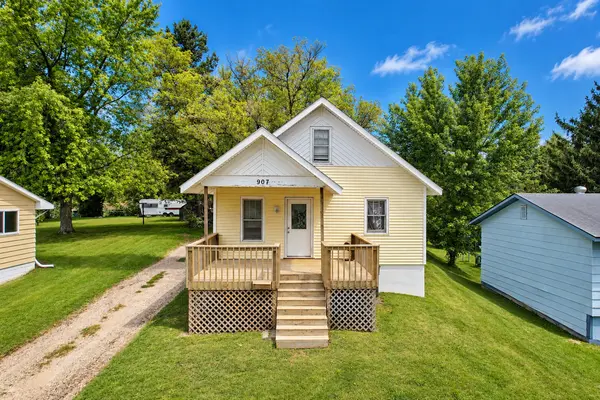 907 N Baird AVE, Fergus Falls, MN 56537