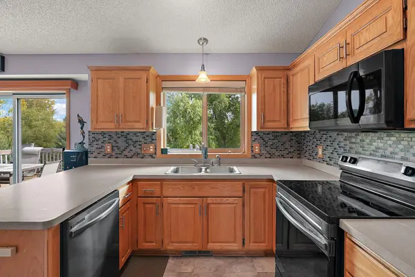 18011 Johnson ST NW, Elk River, MN 55330