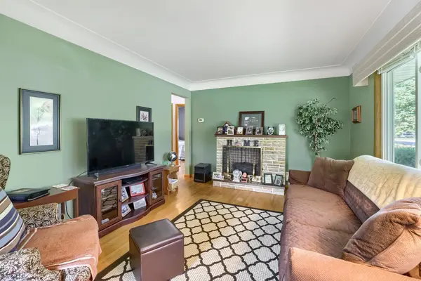 5301 Penn AVE N, Brooklyn Center, MN 55430