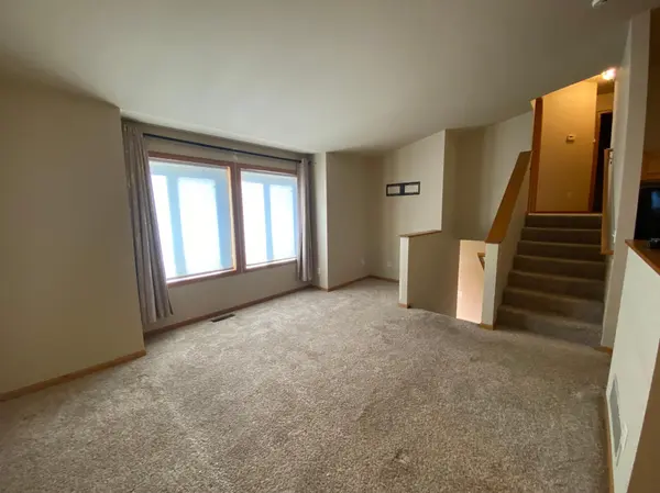 4233 Mallard PL SE, Rochester, MN 55904