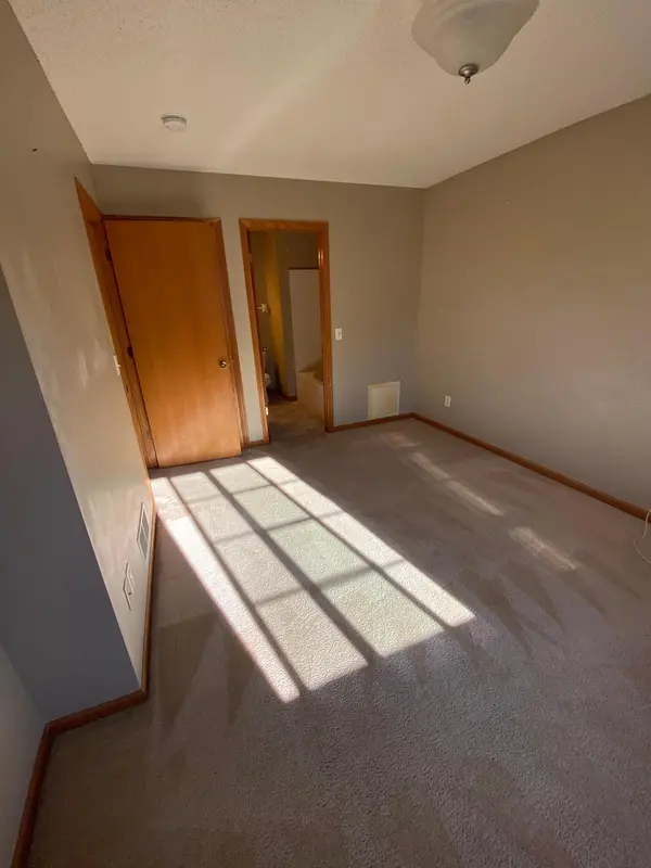 609 Dogwood ST NE, Lonsdale, MN 55046