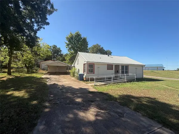 323 W 6th ST, Chandler, OK 74834