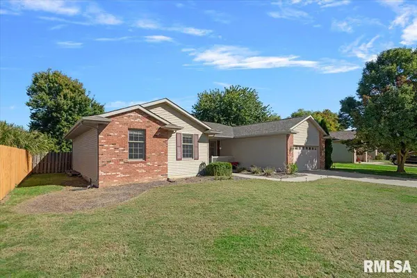1005 Post RD, Springfield, IL 62712