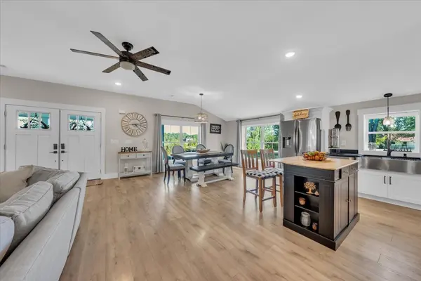 2037 Rutledge Falls Rd, Tullahoma, TN 37388