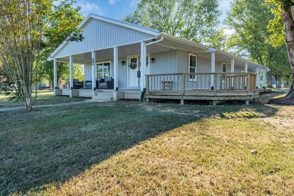 2037 Rutledge Falls Rd, Tullahoma, TN 37388