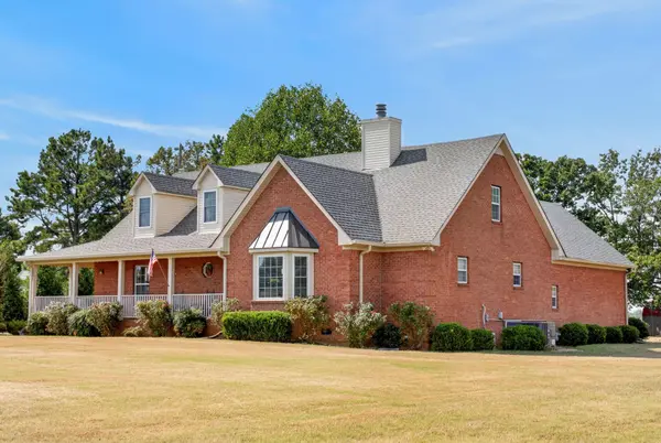 106 Ewing Dr, Portland, TN 37148