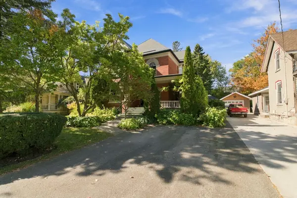 19 Sparling ST, Huron East, ON N0K 1W0