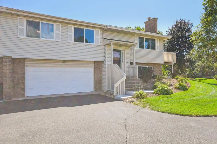 11840 Vintage ST NW, Coon Rapids, MN 55433