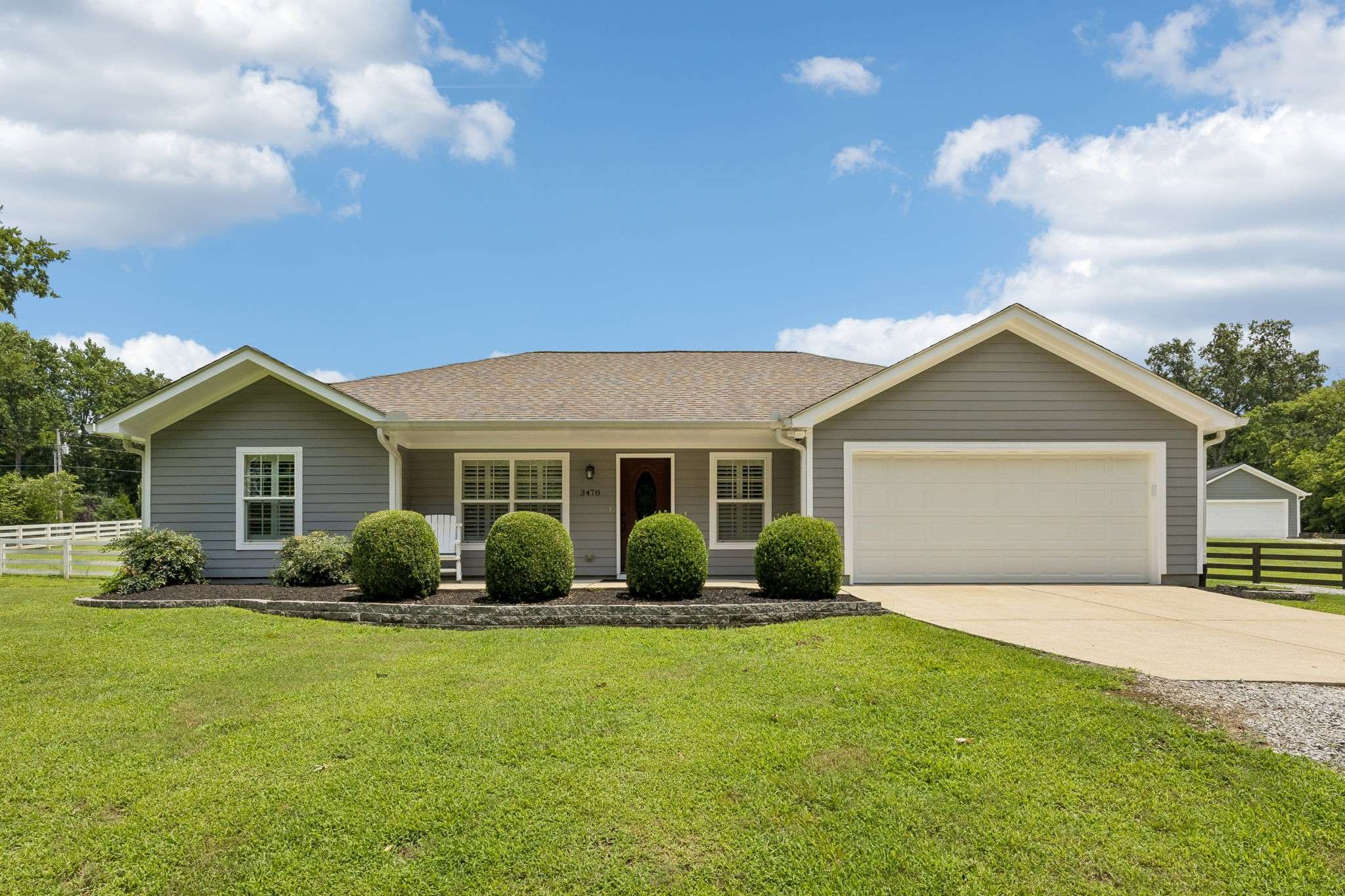 3478 Mahlon Moore Rd, Spring Hill, TN 37174