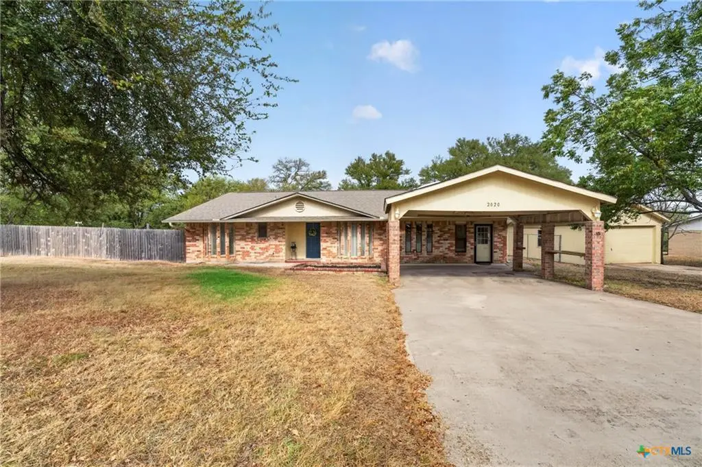 2020 Babb ST, Copperas Cove, TX 76522