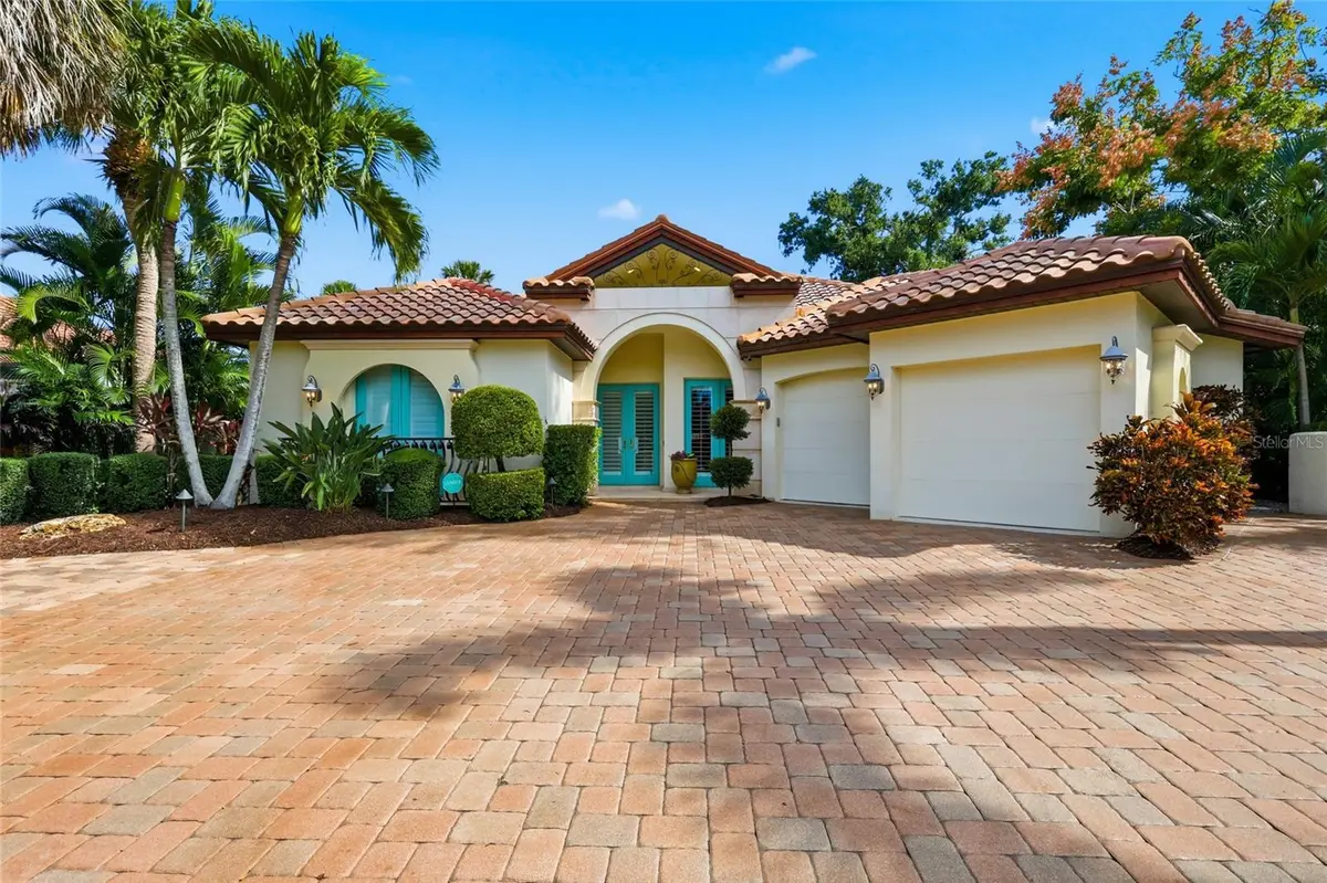 4946 BRYWILL CIR, Sarasota, FL 34234