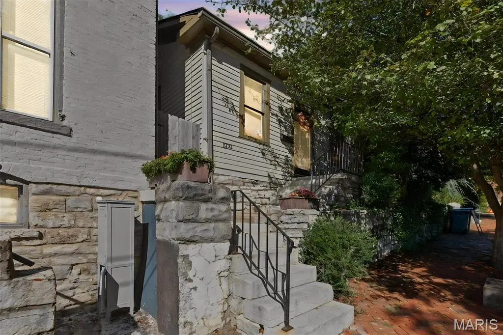 508 William ST, Alton, IL 62002