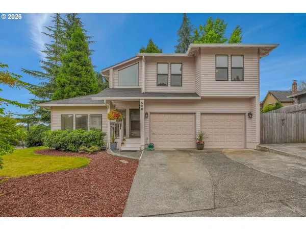 520 SE 15TH ST, Gresham, OR 97080