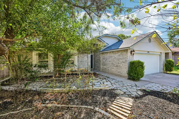 605 Hawthorne LN, Round Rock, TX 78664