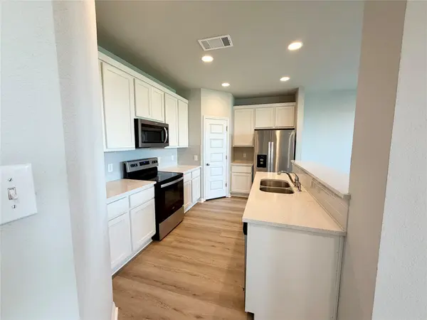 261 Wild Wind TRL, Jarrell, TX 76537