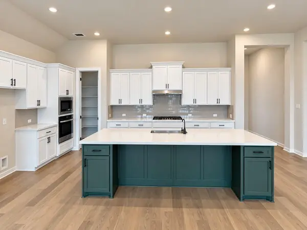 1416 Corduroy LN, Georgetown, TX 78633