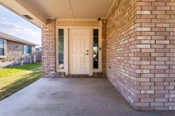 1111 Burgess DR, Leander, TX 78641