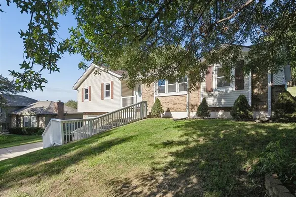 508 Wells RD, Platte City, MO 64079