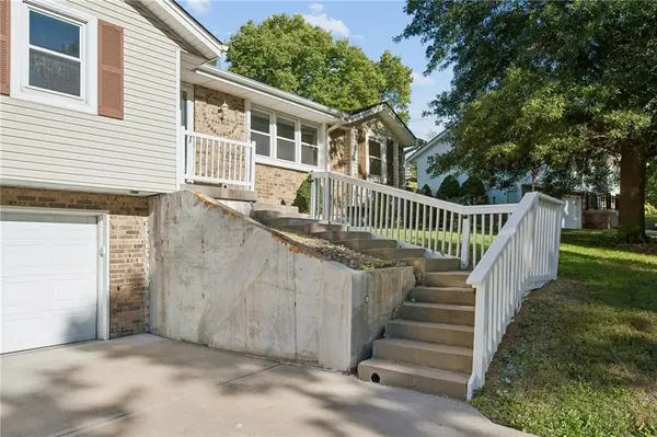508 Wells RD, Platte City, MO 64079