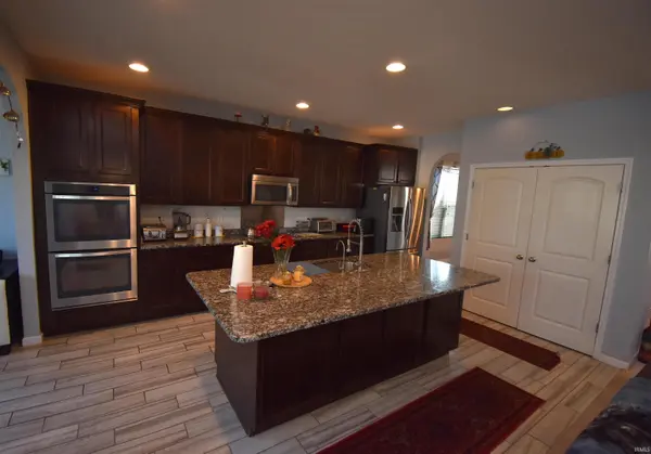 603 S Bobcat BND, Bloomington, IN 47403
