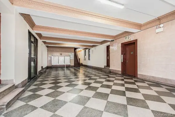 3230 Cruger AVE #6G, Bronx, NY 10467