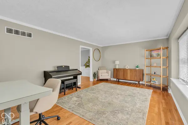 13433 Nottingham RD, Fishers, IN 46038