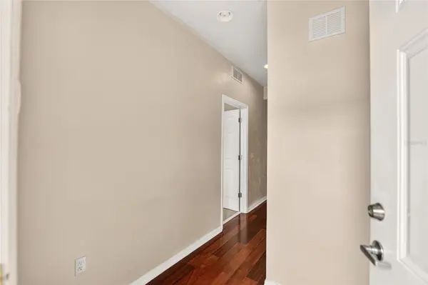 1567 NW 29TH RD #3, Gainesville, FL 32605