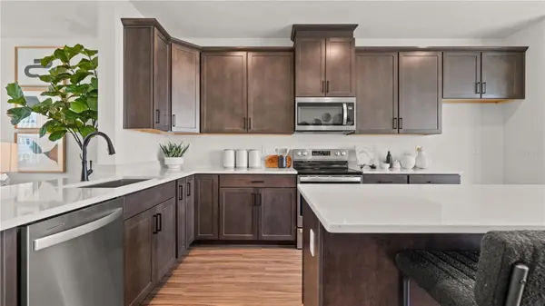 15231 GROVESIDE RD, Winter Garden, FL 34787