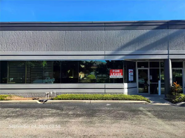 7901 KINGSPOINTE Pkwy #23, Orlando, FL 32819