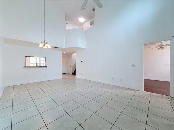 13518 SUMMERTON DR, Orlando, FL 32824