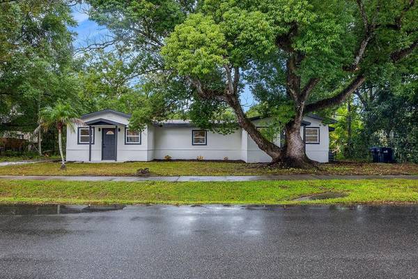 842 DENNIS AVE, Orlando, FL 32807