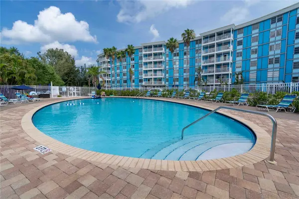 3315 58TH AVE S #520, St Petersburg, FL 33712