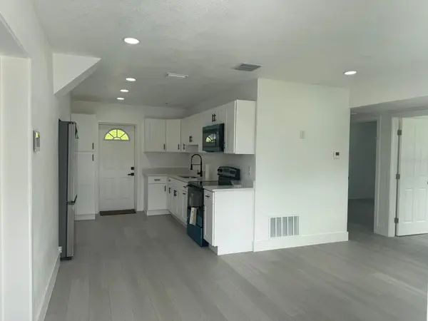 2148 CATALINA DR N, Clearwater, FL 33763