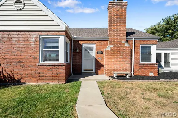 9305 Aster AVE, Affton, MO 63123