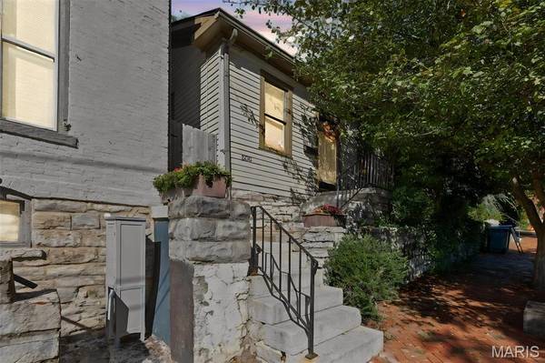 508 William ST, Alton, IL 62002