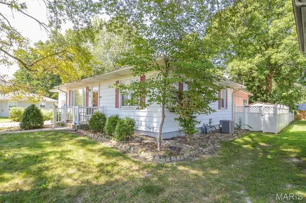 1801 Centreville AVE, Belleville, IL 62220