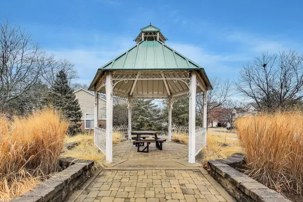 2601 Burton DR, Westchester, IL 60154