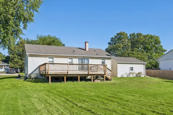 219 9th AVE, De Witt, IA 52742
