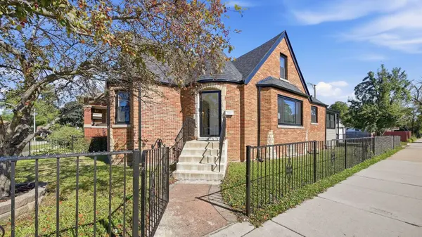 8257 S Blackstone AVE, Chicago, IL 60619