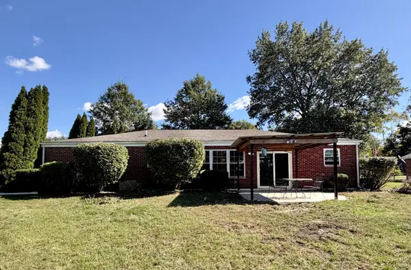 416 Hickory ST, Demotte, IN 46310