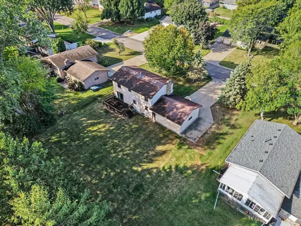 12612 Scharber ST, Rogers, MN 55374